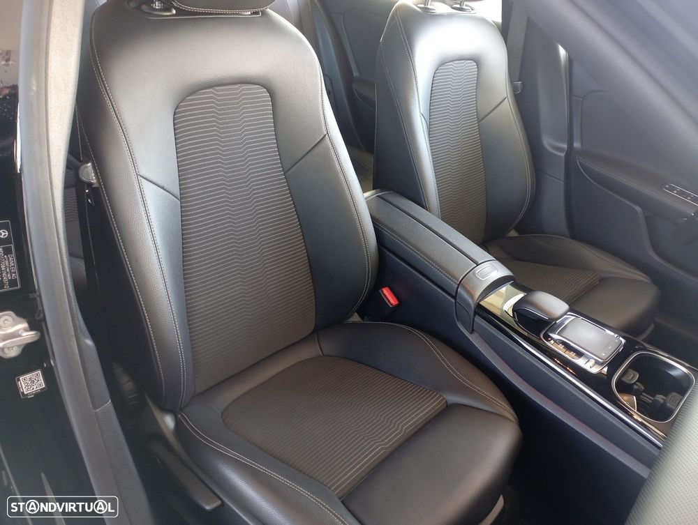 Mercedes-Benz A 180 7G-DCT Advanced Progressive - 25