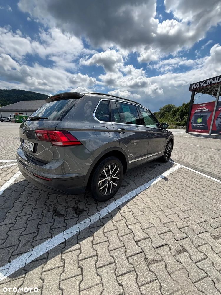 Volkswagen Tiguan - 5