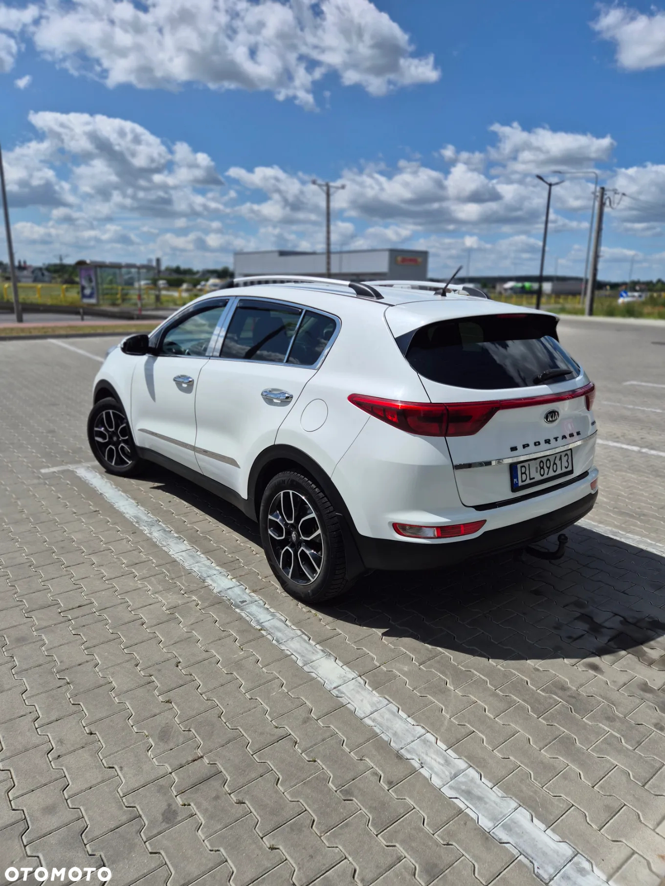 Kia Sportage 1.7 CRDI 2WD Dream-Team Edition - 5