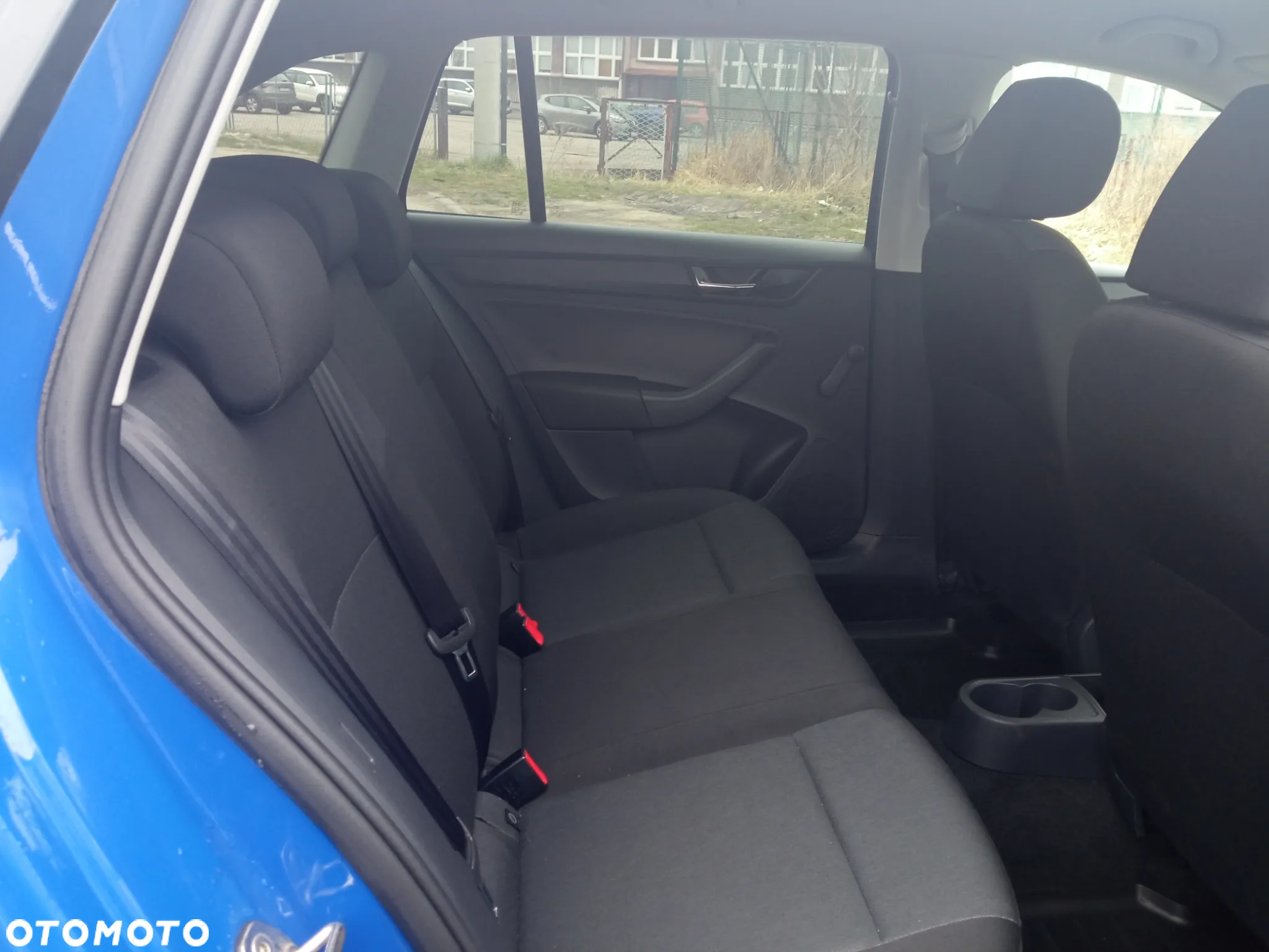 Skoda RAPID 1.0 TSI Active - 6