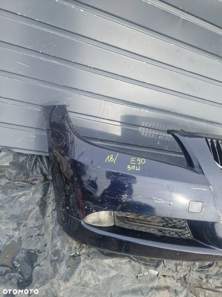 18/ zderzak przedni bmw E90 - 4