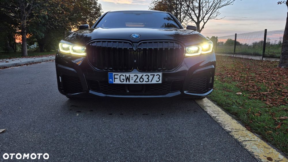 BMW Seria 7 - 39