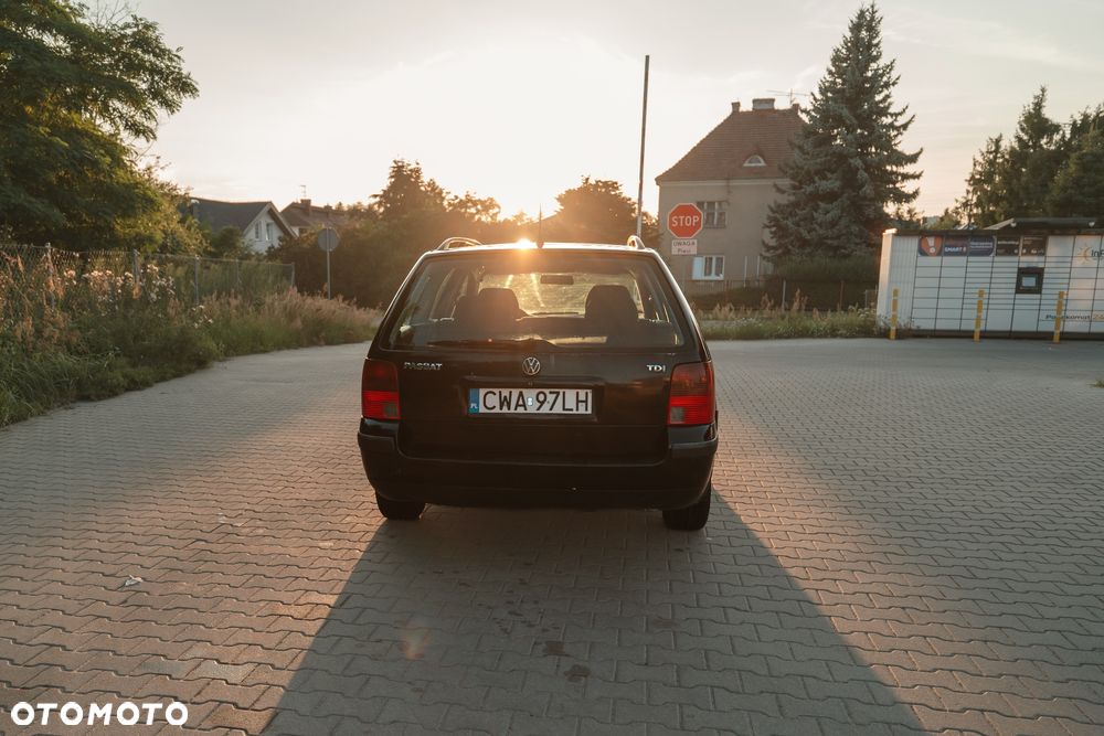 Volkswagen Passat - 6