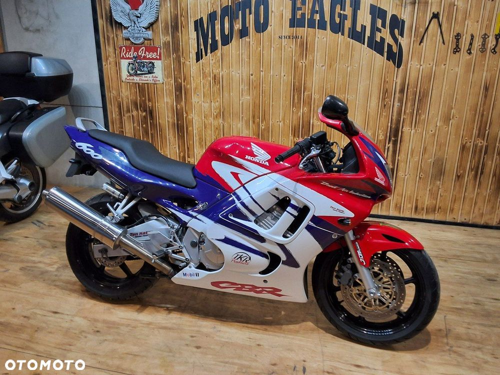 Honda CBR - 5