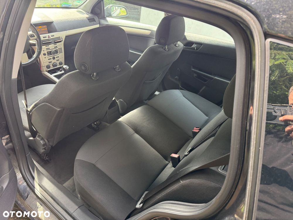 Opel Astra 1.7 CDTI - 15