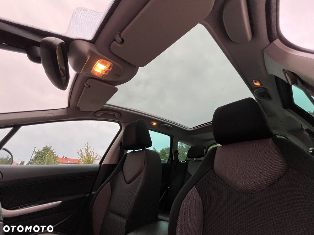 Peugeot 308 - 38