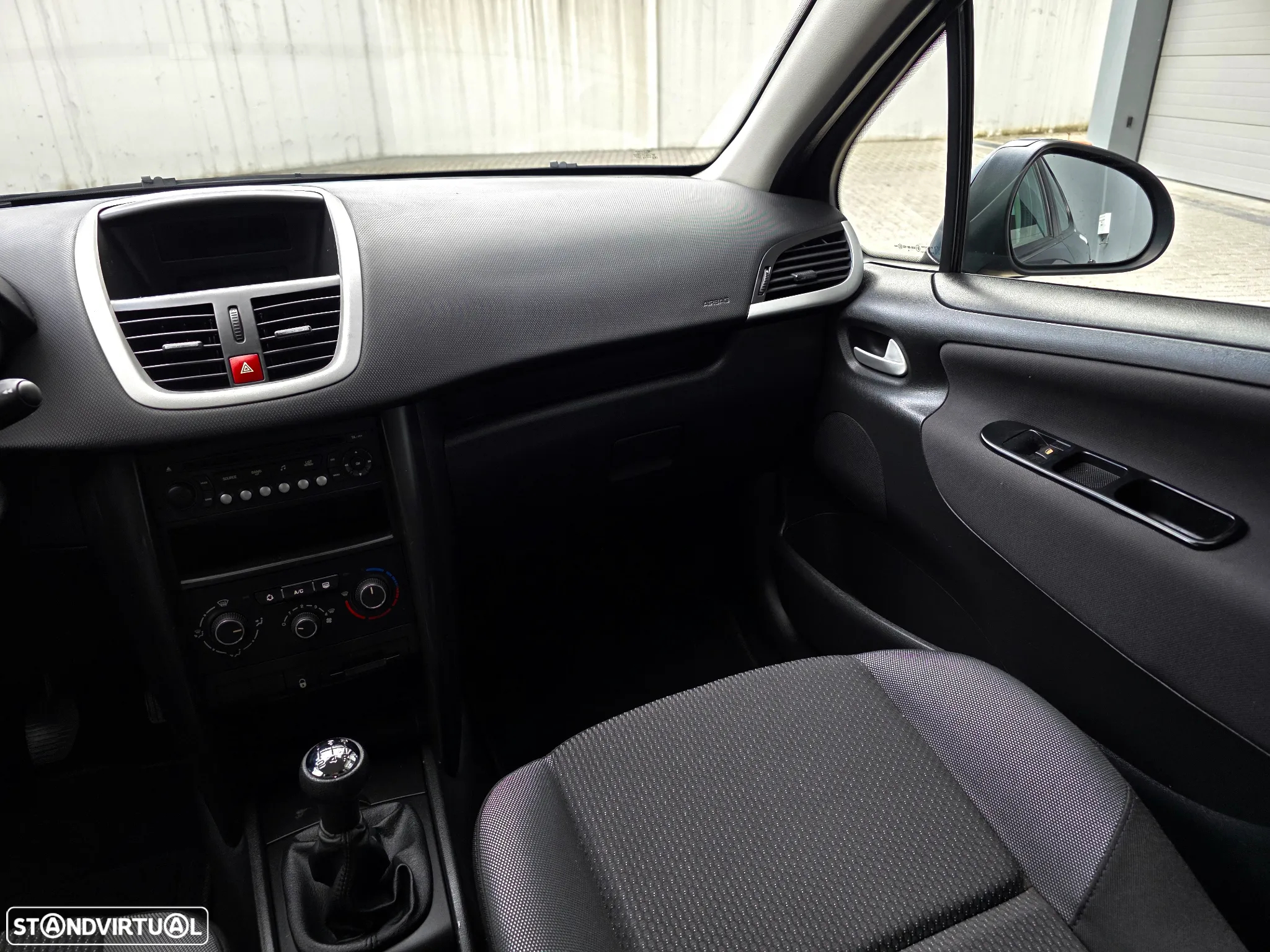 Peugeot 207 1.4 16V Active - 35