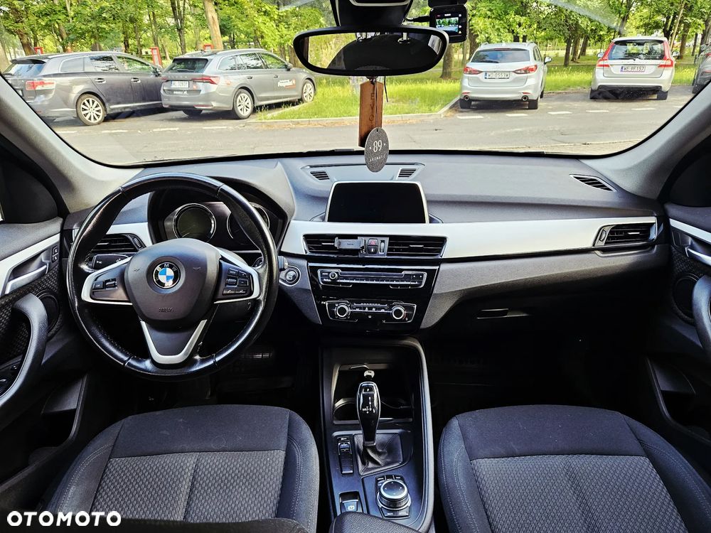BMW X1 sDrive18i Advantage - 19