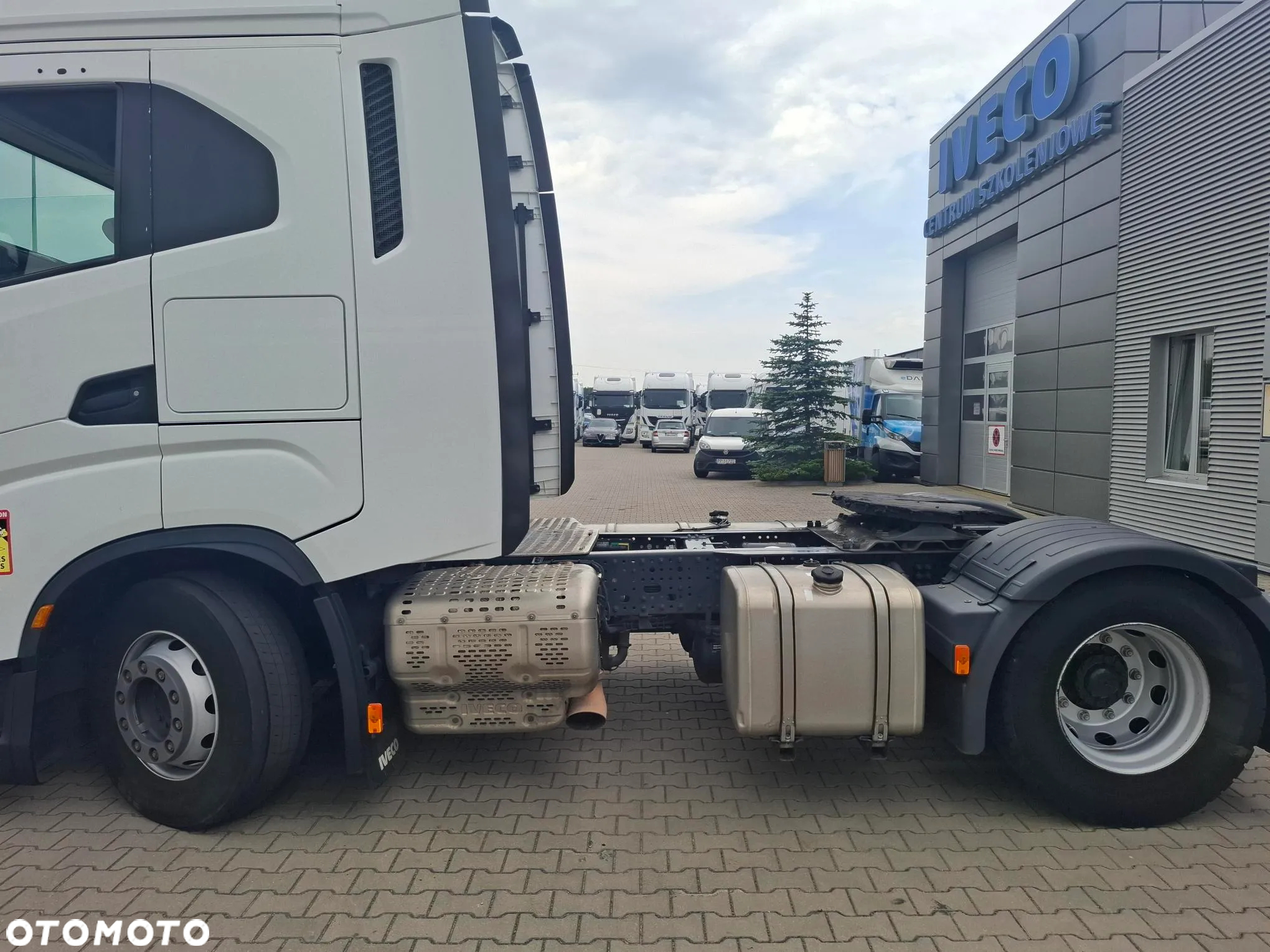 Iveco AS440S48T/P - 13
