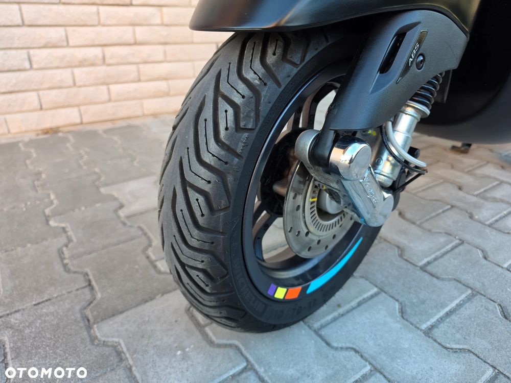 Vespa Primavera - 12
