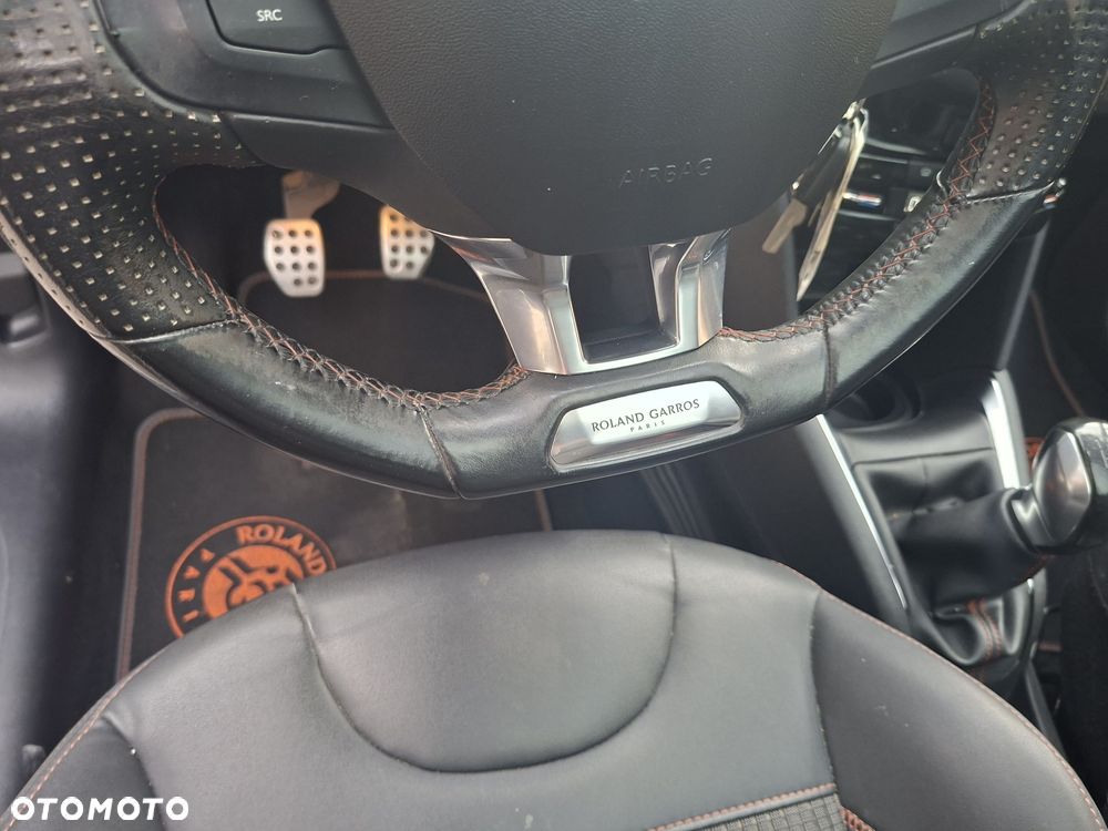 Peugeot 208 1.2 PureTech Allure S&S - 11