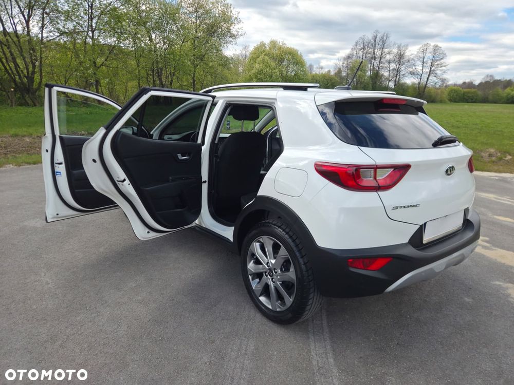 Kia Stonic 1.4 L - 22