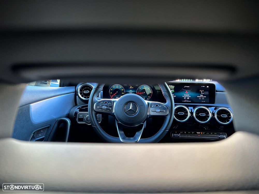 Mercedes-Benz A 180 d AMG Line - 14