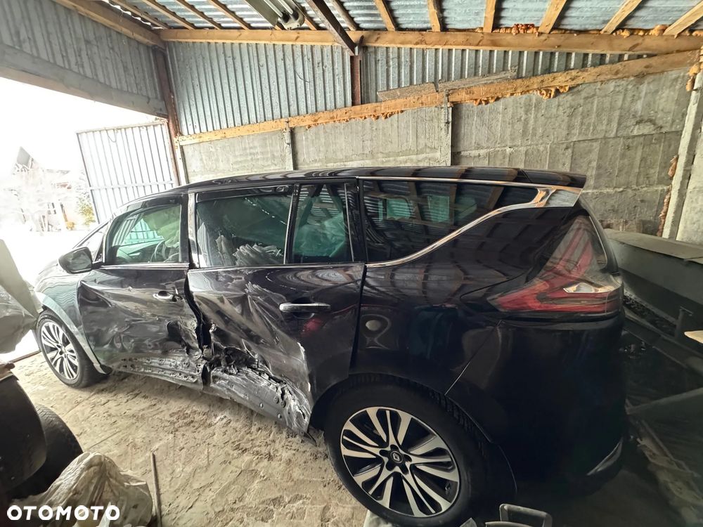 Renault Espace 1.6 dCi Energy Initiale Paris EDC 7os - 5