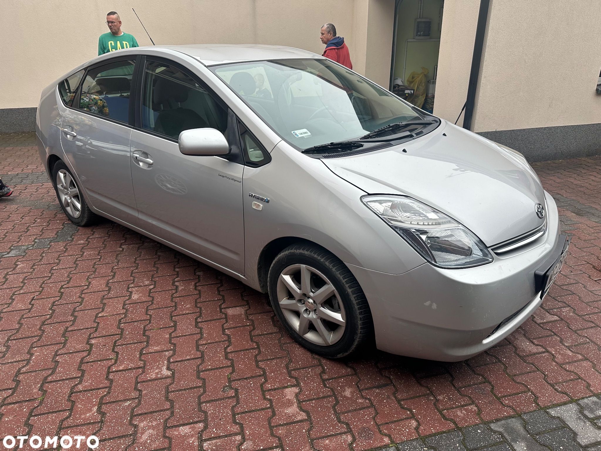 Toyota Prius 1.5 VVT-i Sol (nav) - 1