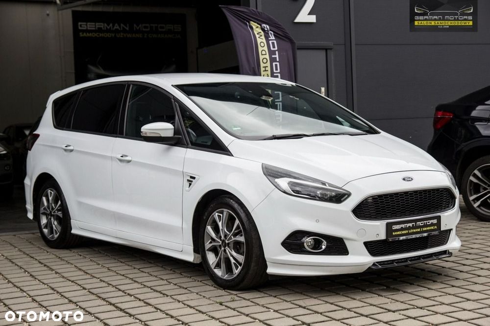 Ford S-Max - 12