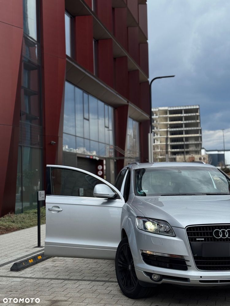 Audi Q7 - 6