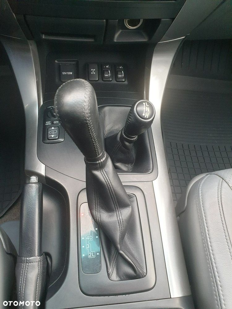 Toyota Land Cruiser 3.0 D Luna Comfort - 13