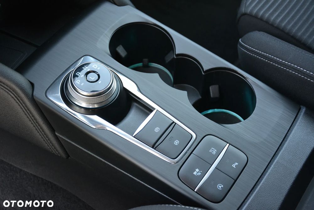 Ford Focus 2.0 EcoBlue Titanium - 24