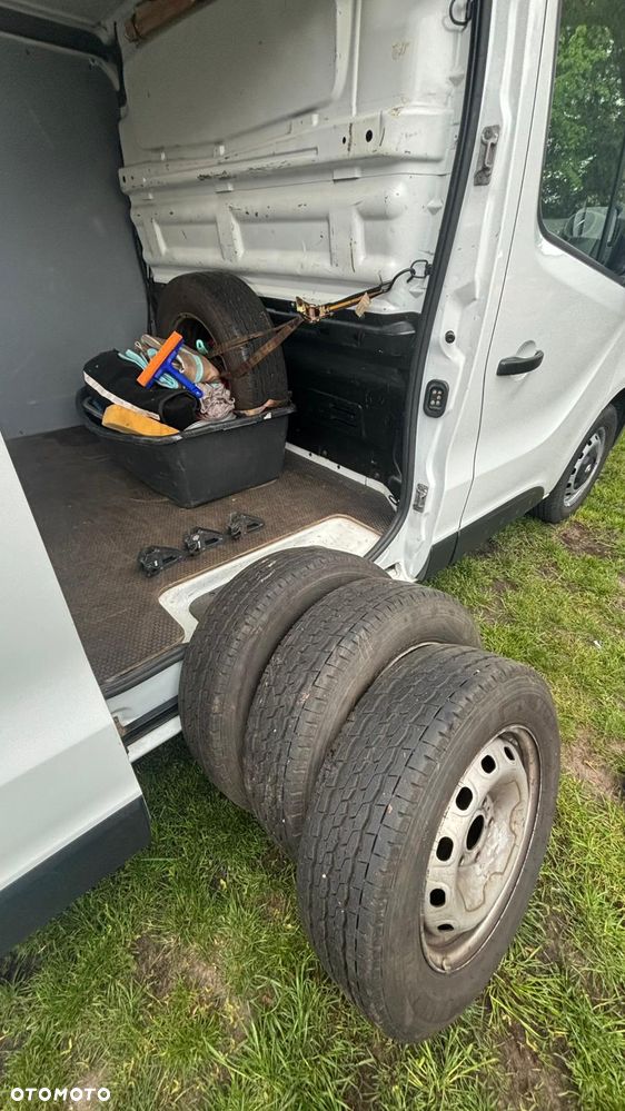 Renault Trafic - 8