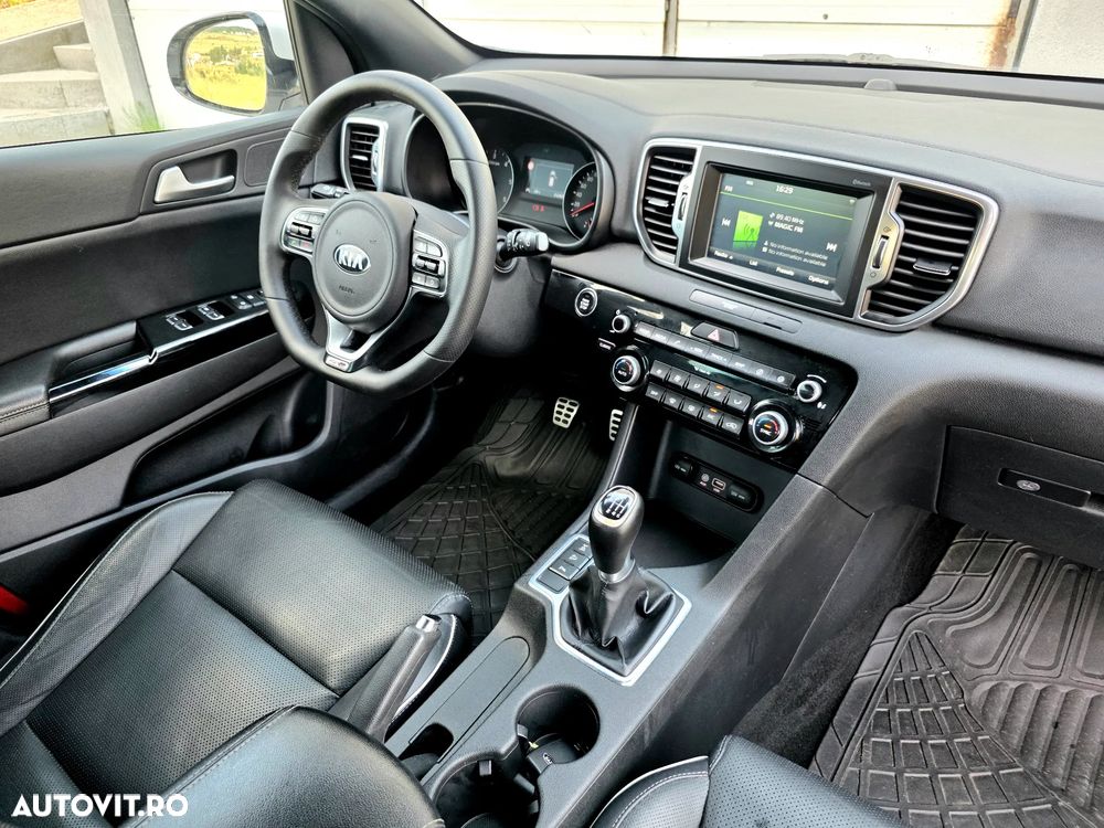 Kia Sportage - 8