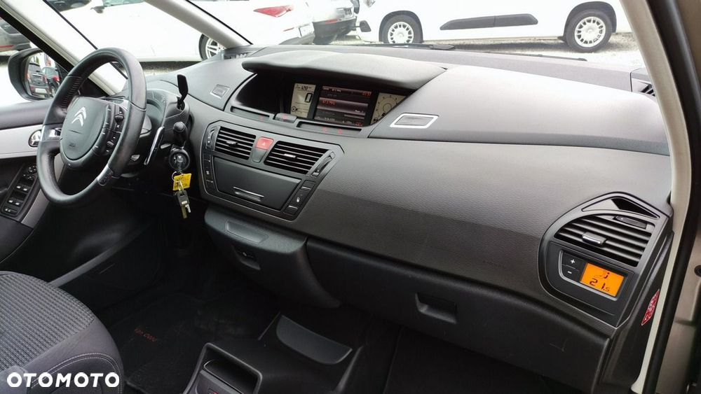 Citroën C4 Grand Picasso 1.6 THP Exclusive - 26