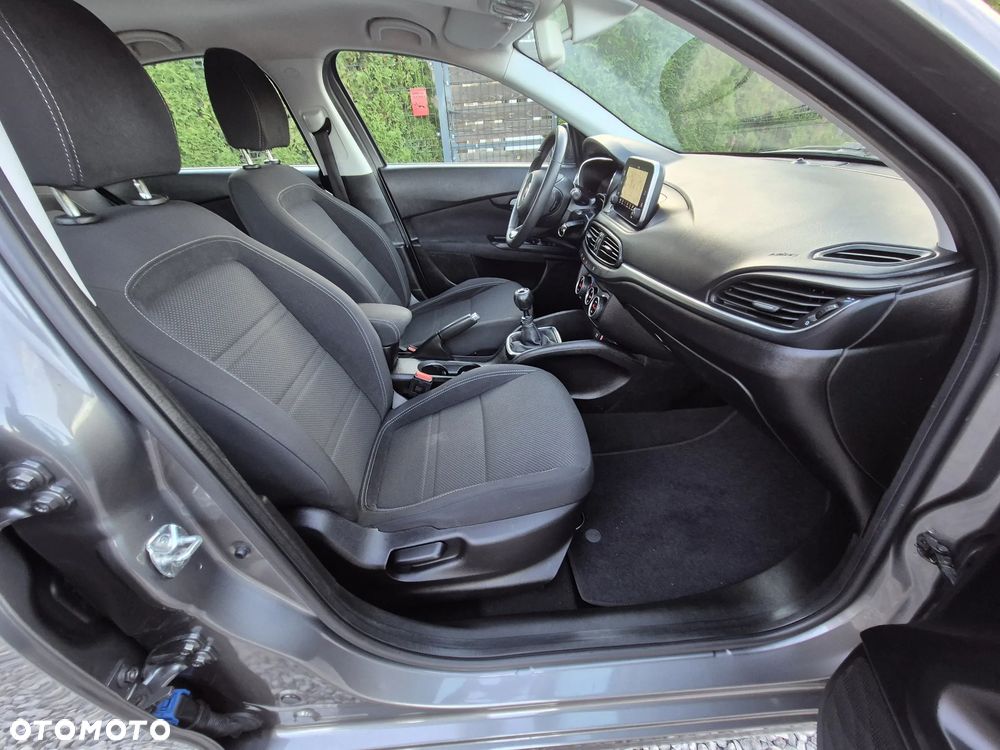 Fiat Tipo 1.4 T-Jet Business Line - 38