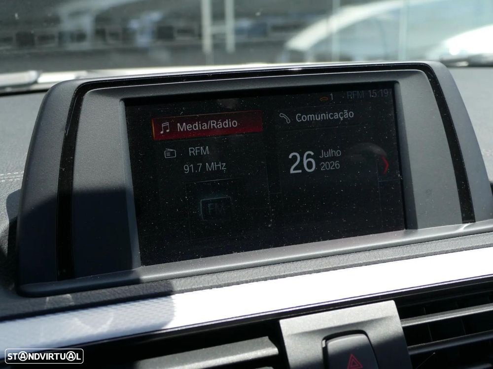 BMW 116 d Pack M - 16