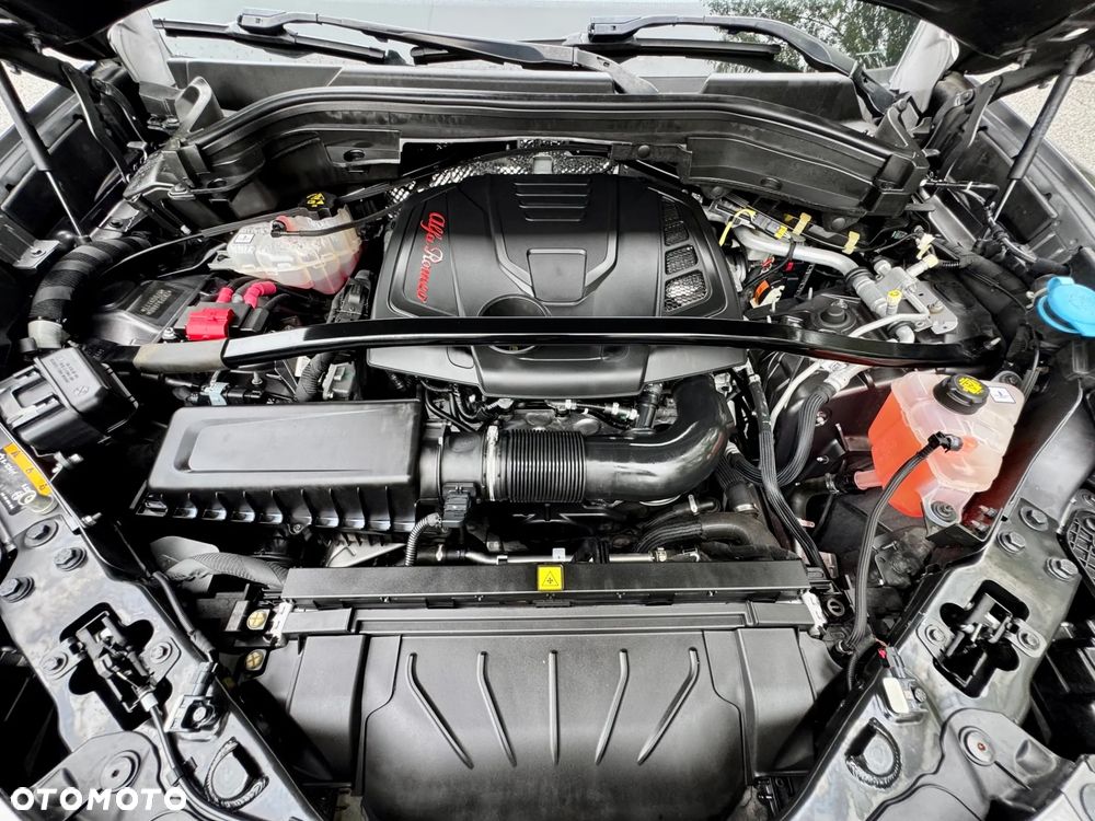 Alfa Romeo Stelvio - 21