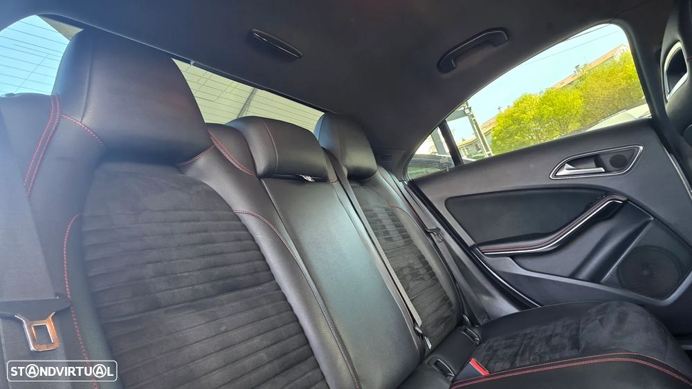 Mercedes-Benz CLA 200 CDI AMG Line - 22
