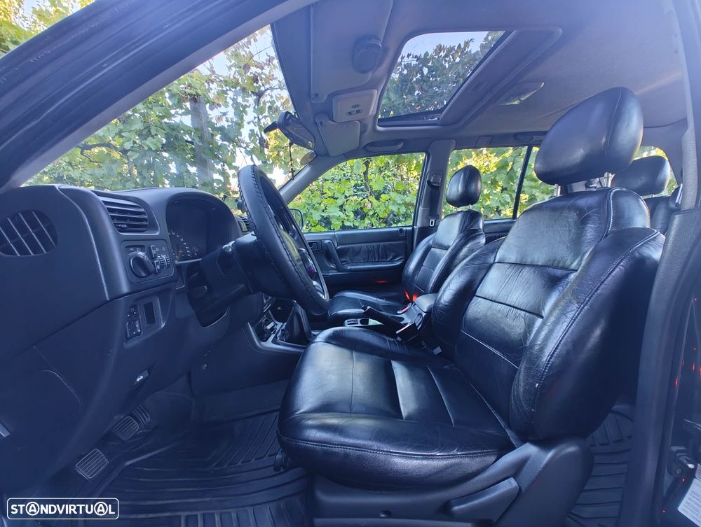 Opel Frontera 2.2 DTi - 8