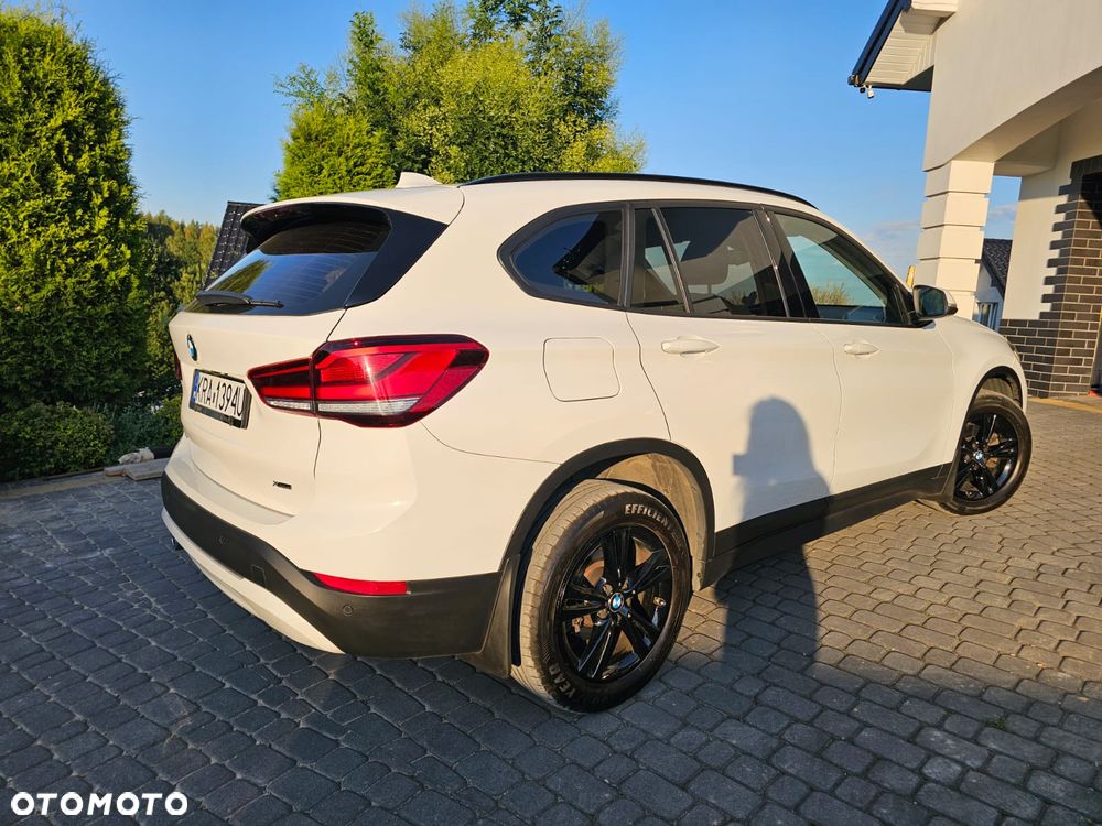 BMW X1 sDrive18i GPF Advantage - 6