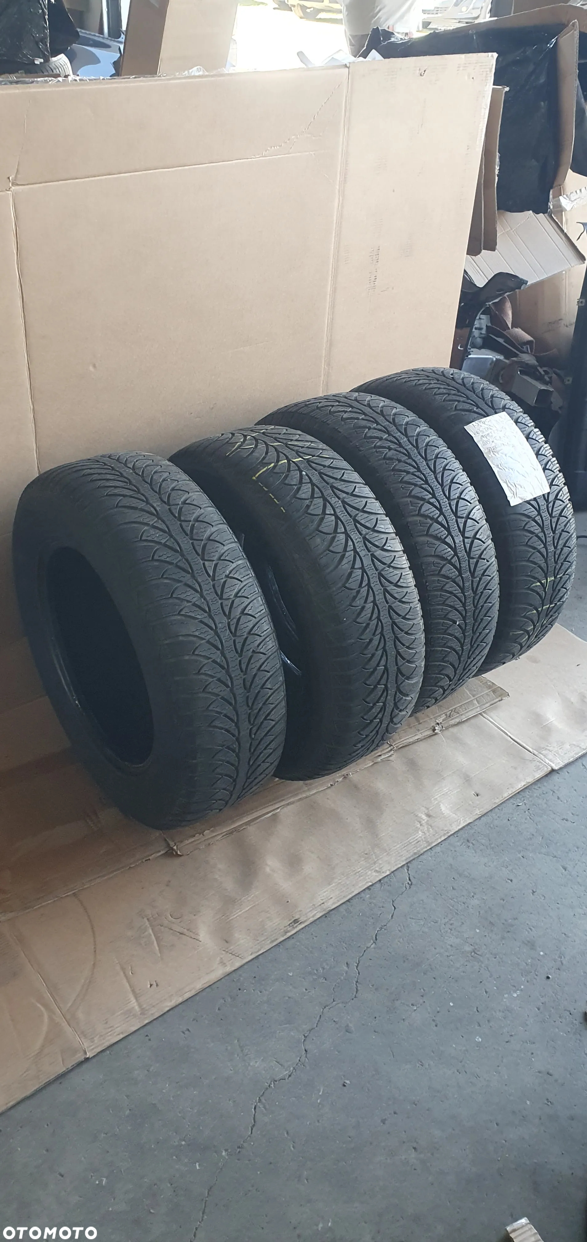 4x Opona Fulda Montero 3 205/65 R15 5mm 1912 - 3