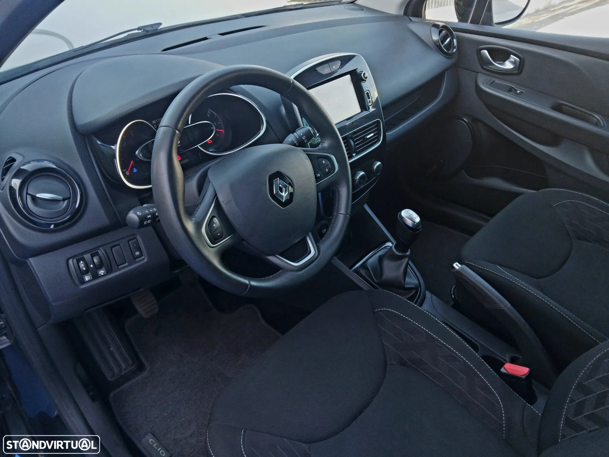 Renault Clio 0.9 TCe Limited - 4
