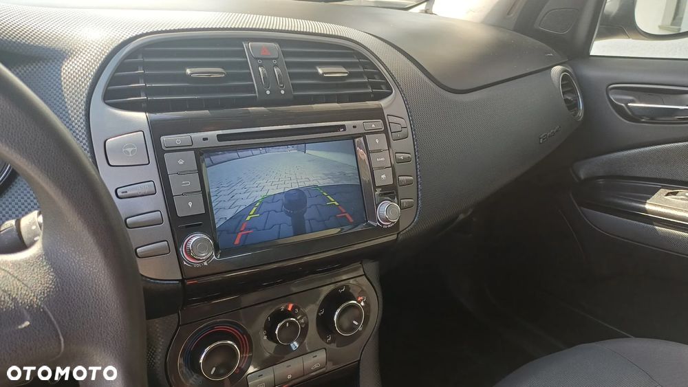 Fiat Bravo 1.9 Multijet 16V Dynamic - 22