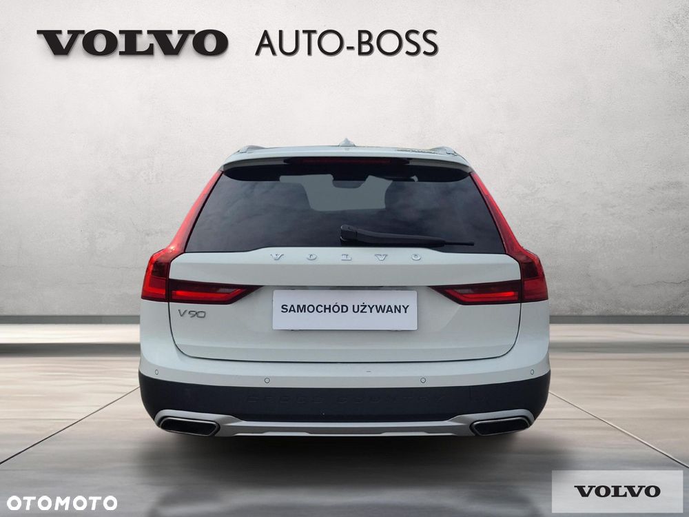 Volvo V90 Cross Country - 6