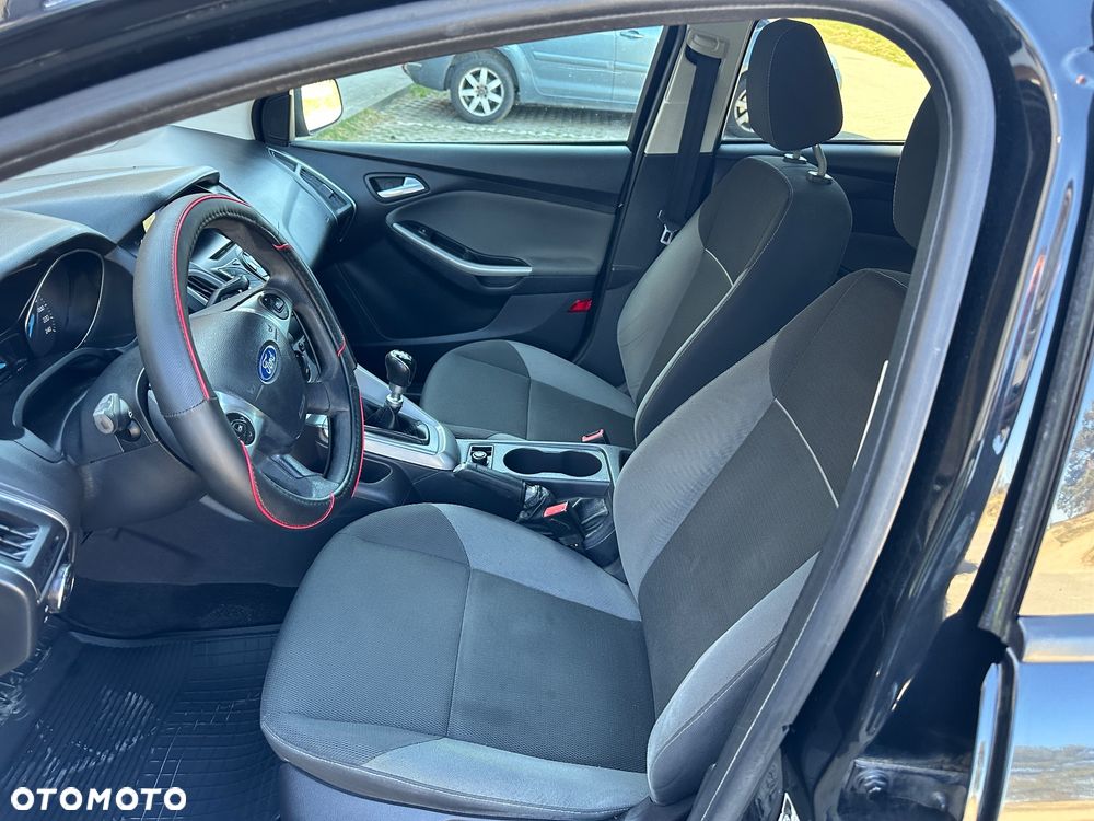 Ford Focus 1.6 TDCi DPF Trend - 16