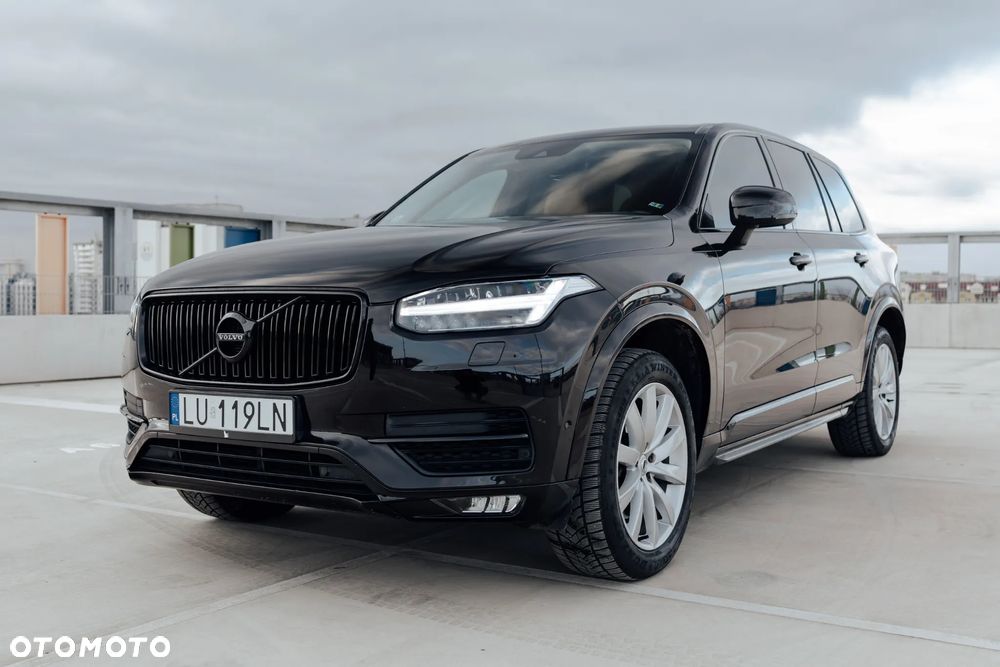 Volvo XC 90 T6 AWD Momentum - 4