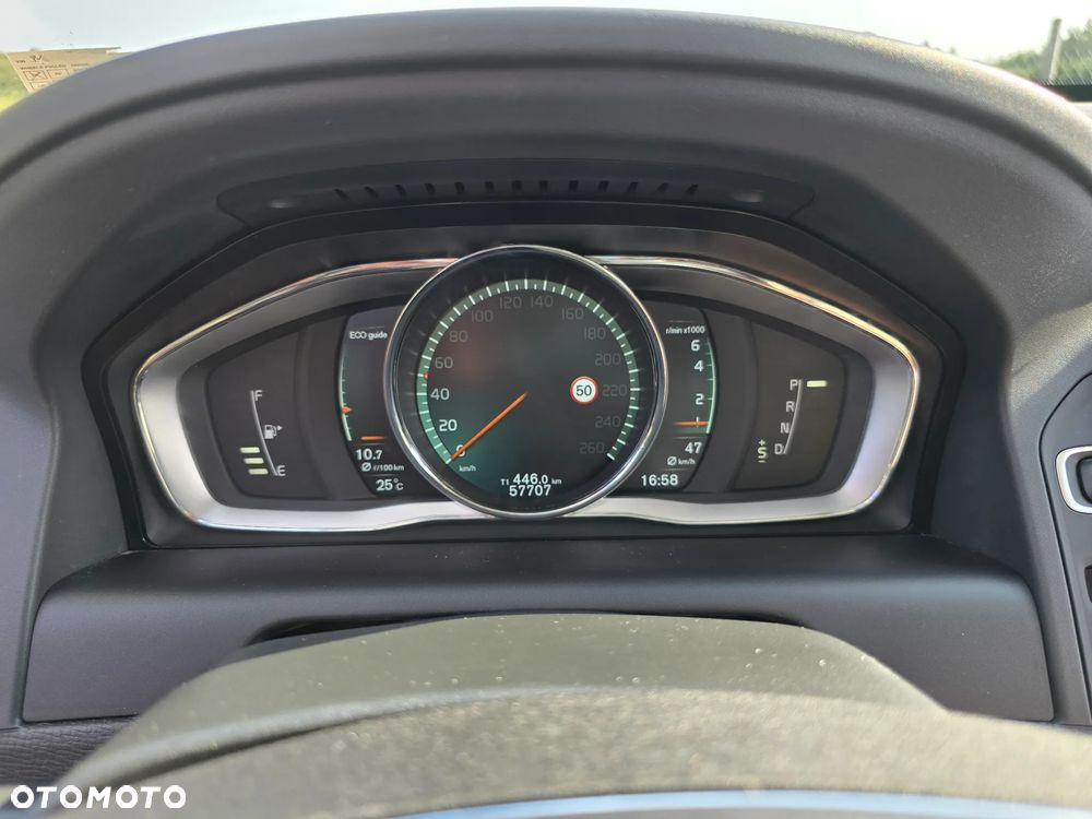 Volvo XC 60 T5 AWD Geartronic Linje Inscription - 16