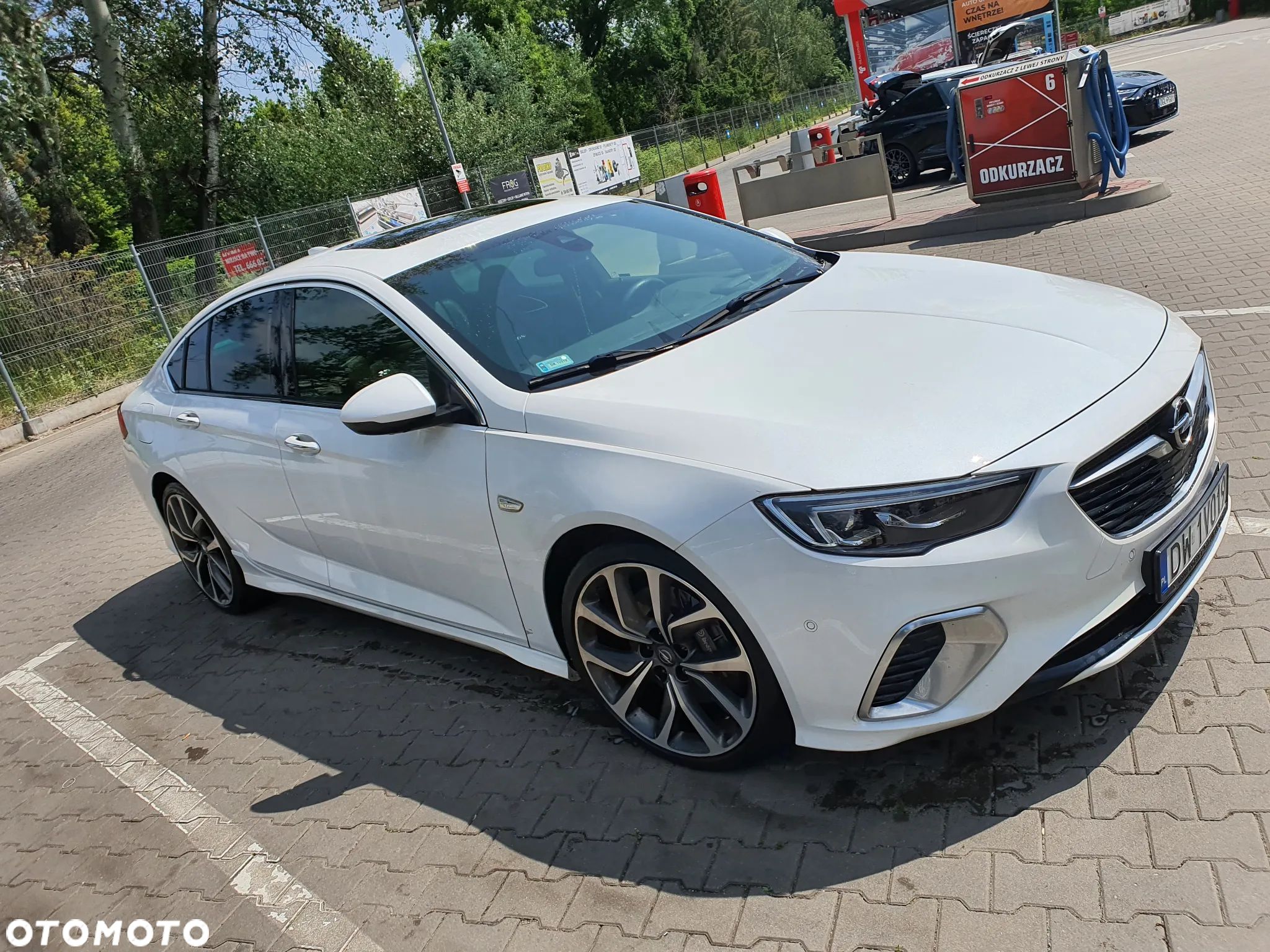 Opel Insignia 2.0 T 4x4 GSi S&S - 1