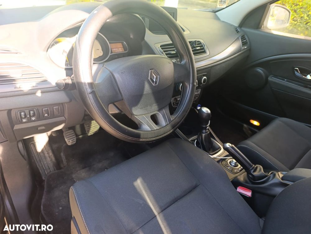 Renault Megane dCi 110 FAP Expression - 9