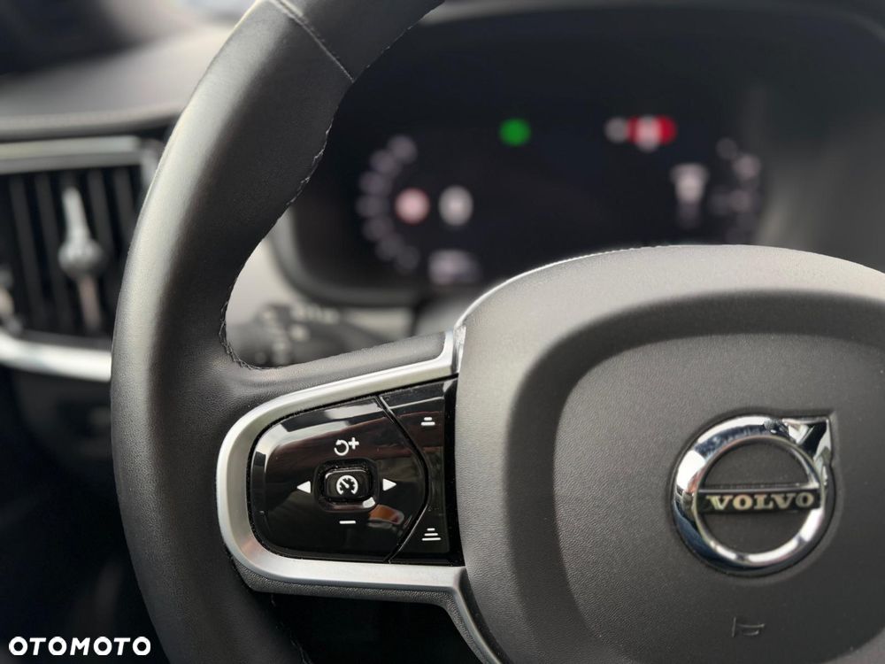 Volvo V90 - 30