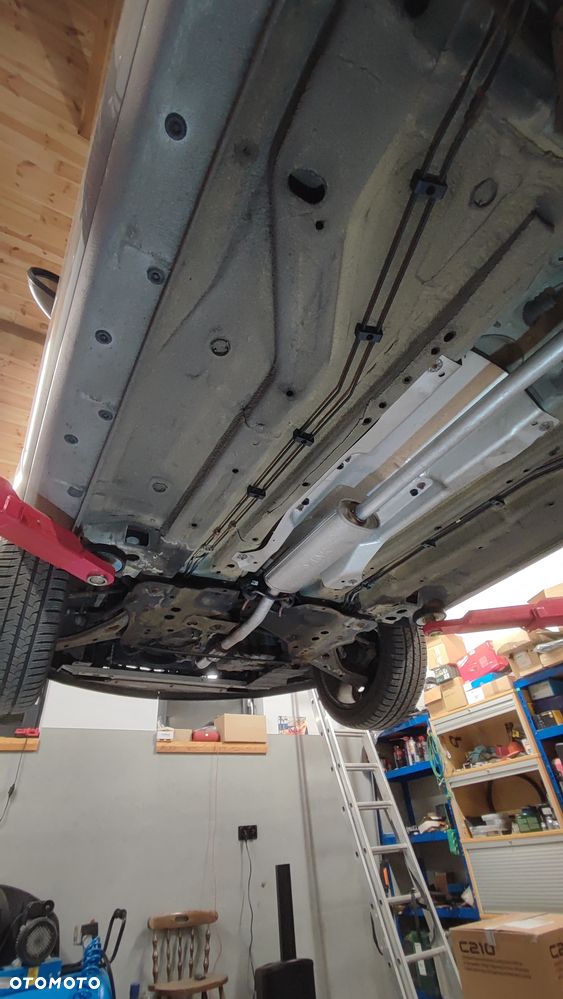 Opel Corsa 1.4 16V Color Edition - 12