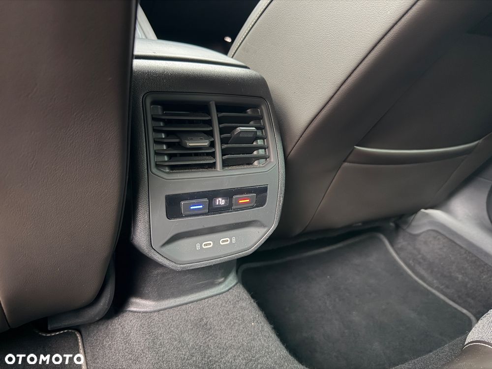 Seat Leon 2.0 TDI Xcellence S&S DSG - 29