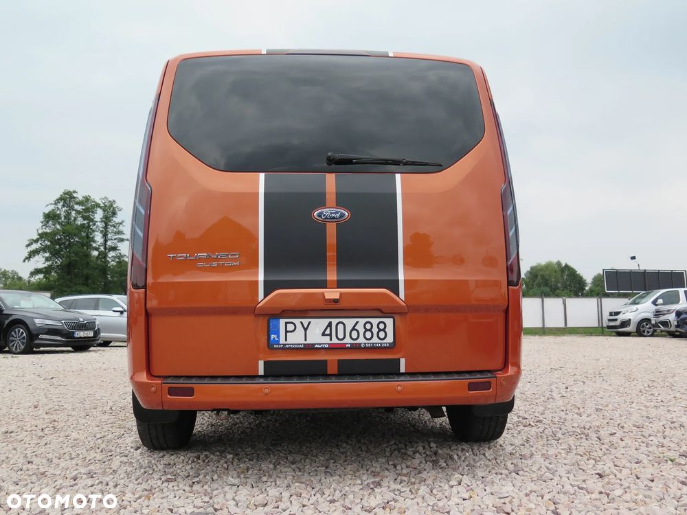 Ford Tourneo Custom 2.0 TDCi L2 Titanium SelectShift - 8