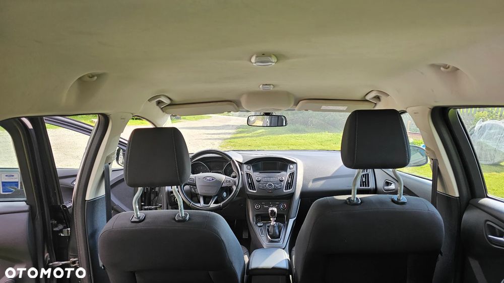 Ford Focus 1.5 TDCi Trend - 9