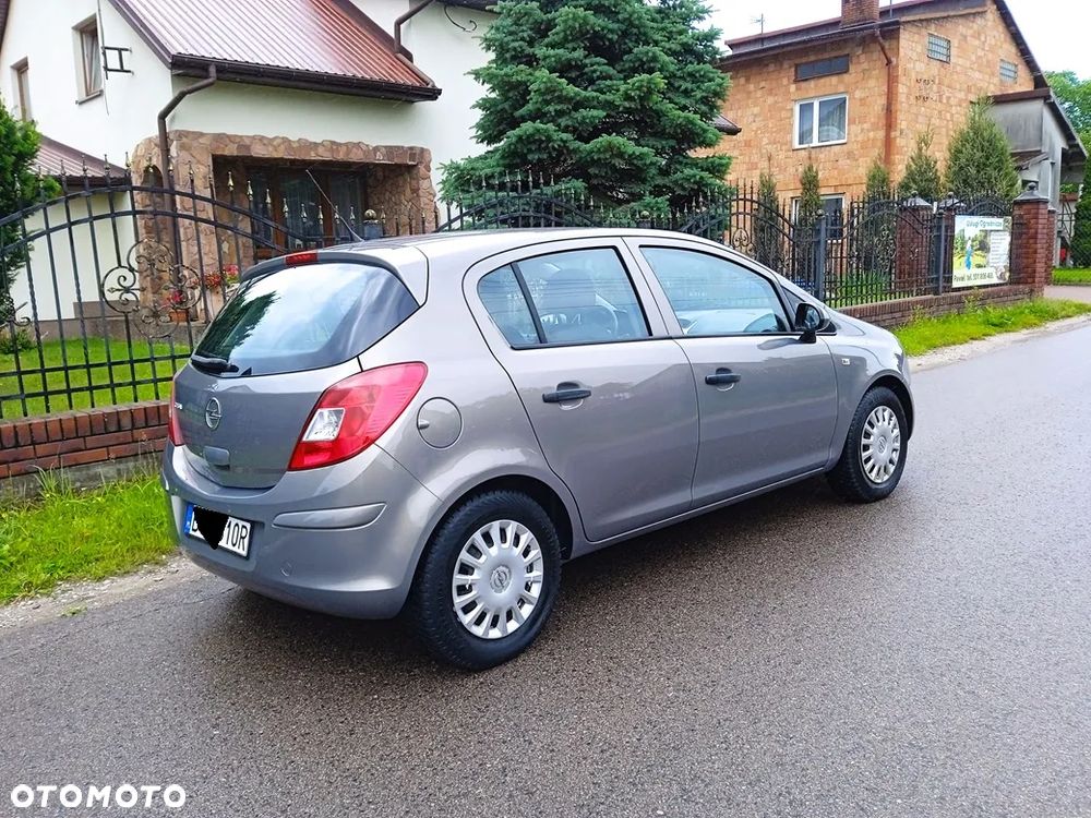 Opel Corsa 1.2 16V Cosmo - 18