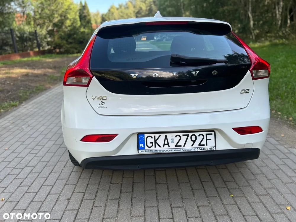 Volvo V40 D2 Kinetic - 7