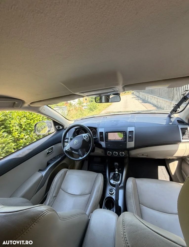 Citroën C-Crosser 2.2 HDI Exclusive - 6