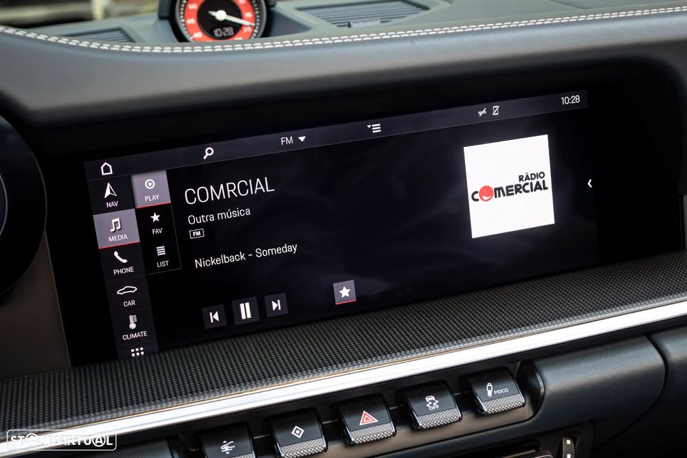 Porsche 911 (992) Carrera 4S PDK - 24